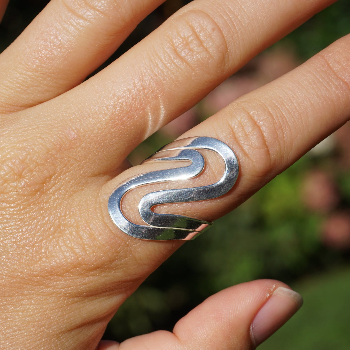 Ring Twisted