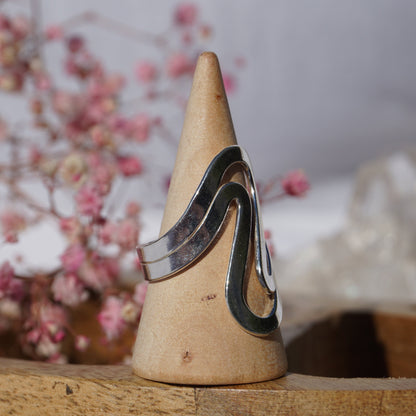 Ring Twisted