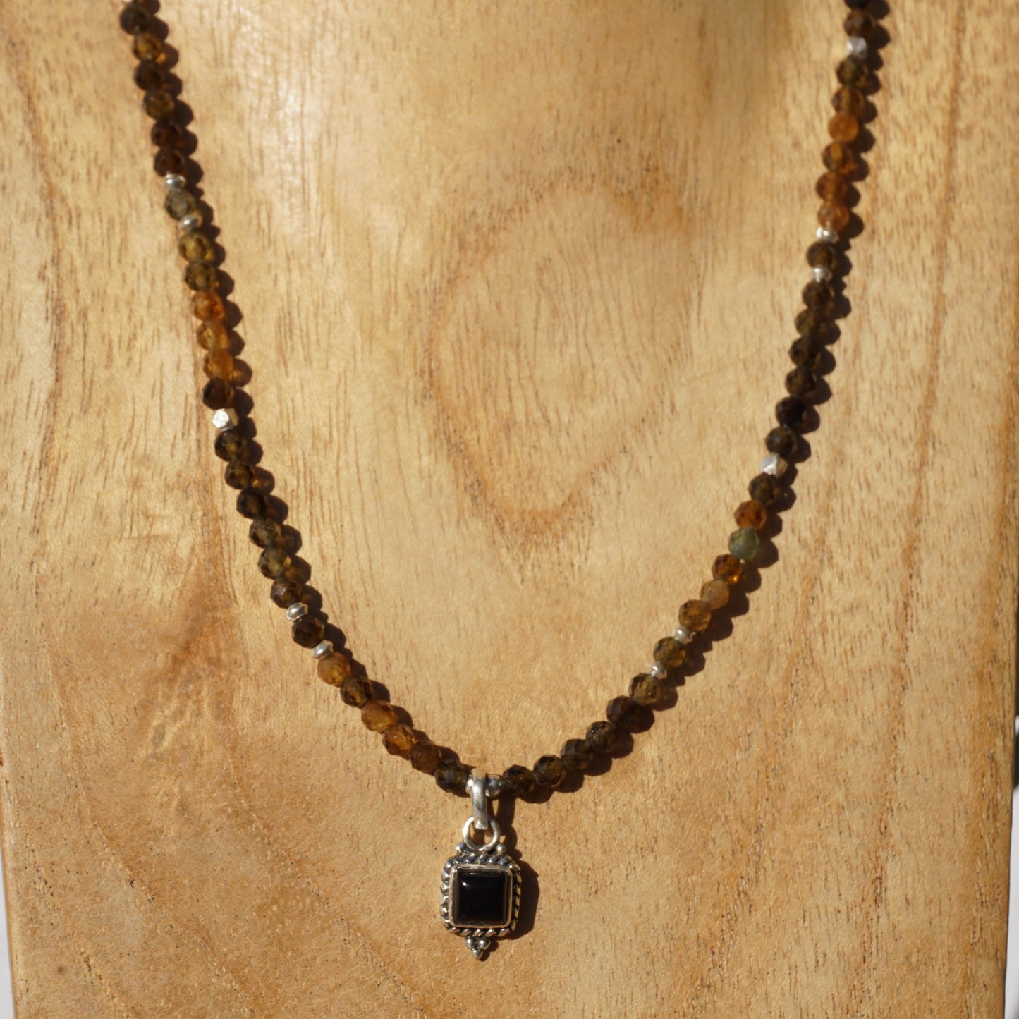 Kette Turmalin Erdtöne | Silber | Anhänger Onyx